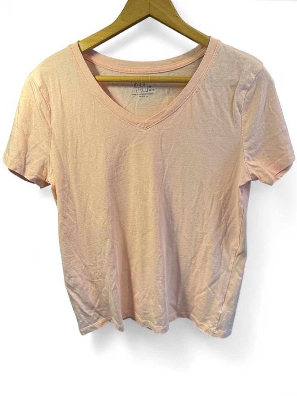 Time and Tru Pale Pink V-Neck Short Sleeve Tee